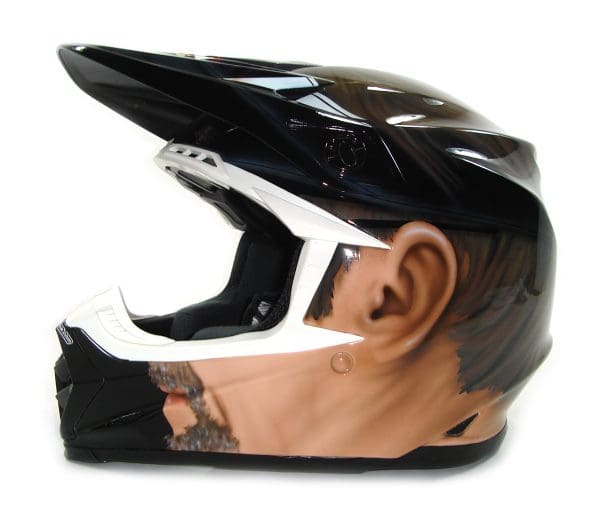 Yamaha Whitetail Diaries Custom Helmet Painting 1