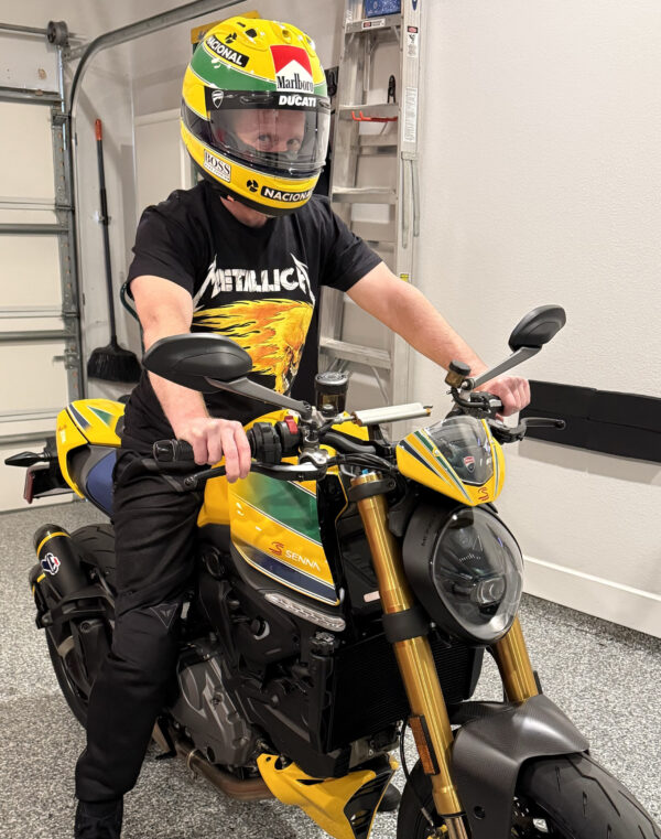 Ayrton Senna Replica - Image 9